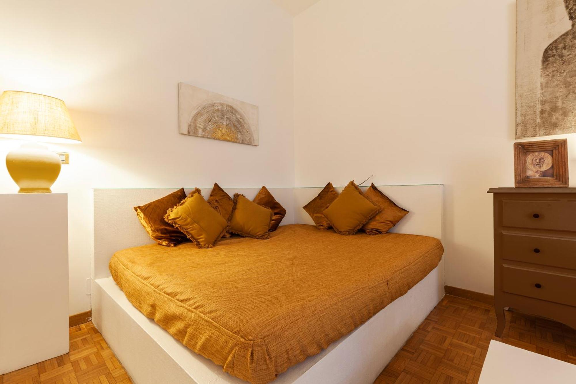 Splendid Apartment Trastevere Rome Exterior photo